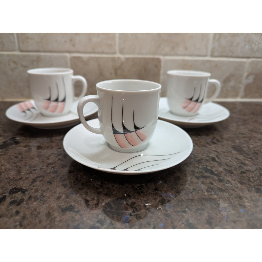 Vintage Johann Seltmann Vohenstrauss Demitasse Set of 3 Cups And Saucers Bavaria